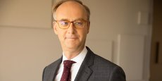 Paul de Leusse, le directeur général adjoint d'Orange en charge des services financiers mobiles, va reprendre le poste de directeur général d'Orange Bank après le départ d'André Coisne.