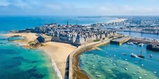 Le Bretagne est la troisième région pour la fréquentation touristique (ici, Saint-Malo intra muros).