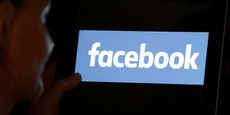 Facebook a annoncé vendredi 9 novembre que les employés et employées qui dénoncent des situations de harcèlement sexuel ne seront plus contraints par la clause d'arbitrage obligatoire, qui les oblige à recourir à une forme de médiation hors tribunaux et privée plutôt qu'à un procès, public.