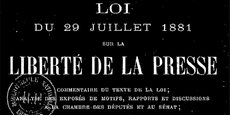 Page de titre du texte de la Loi du 29 juillet 1881 sur la liberté de la presse (en couleurs inversées).