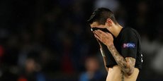 Le joueur parisien Angel Di Maria, dépité après la défaite du PSG face à Manchester United.