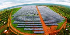 Les 47 milliards de dollars de fonds seront utilisés pour augmenter les investissements dans des projets d'énergie renouvelable tels que les centrales solaires.
