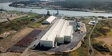 L'usine de Tarnos comprend un bâtiment de 30.000 m2 à proximité du port de Bayonne.