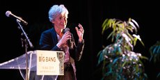 Claudie Haigneré, astronaute et conseillère auprès du directeur général de l'ESA, lors de sa conférence à l'occasion du festival Big Bang de Saint-Médard-en-Jalles.