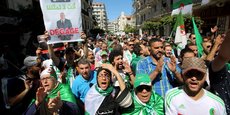 Vendredi dernier, les Algériens étaient encore une fois dans les rues de la capitale, réclamant notamment le départ des «hommes de l'ancien régime»et l'annulation de la présidentielle du 4 juillet.