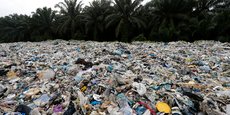 Certains fabricants estiment que le législateur introduira des taxes sur les plastiques, voir un système d'échange de crédits de plastique comme celui existe pour les crédits de carbone dans l'UE, qui pénalisent les entreprises ou leur profitent, selon leur propension à se débarrasser de déchets plastiques de manière durable.