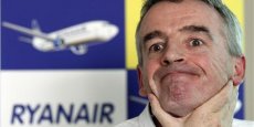Michael O'Leary, le directeur général de Ryanair a imposé le droit irlandais à tous les salariés de la compagnie