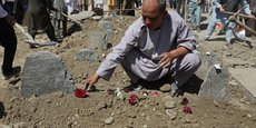 En Afghanistan, les talibans et les Etats-Unis tentent en ce moment de négocier un accord de paix prévoyant un retrait des forces américaines en échange de garanties de sécurité qu'apporteraient les talibans.