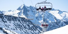Les professionnels du ski dans les Pyrénées sont plutôt optimistes sur la saison à venir avec des réservations en hausse par rapport à l'an dernier.
