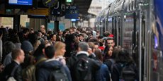 On estime au siège de la SNCF que le mouvement devrait durer au moins jusqu'au 12 décembre, date à laquelle le premier ministre Edouard Philippe pourrait faire des annonces.