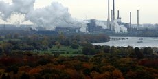 Le Conseil et le Parlement européen ont annoncé ce mardi matin avoir trouvé un accord pour la mise en place d'une « taxe carbone » aux frontières européennes.