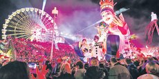 Le carnaval de Nice (ici, lors de son édition 2019) entraîne chaque année la création de 1 800 emplois directs et génère 30 millions d’euros de retombées économiques., Il se déroulera cette année du 15 au 29 février.