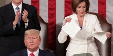 Donald Trump a ostensiblement évité de serrer la main à Nancy Pelosi qui, en retour, a déchiré dans un geste spectaculaire sa copie du discours.