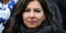 La bonne nouvelle pour le PS est venue de Paris où la sortante Anne Hidalgo était créditée d'une solide avance (autour de 30%), bien au-delà de ce que lui prédisaient les sondages, sur la candidate LR Rachida Dati (22%) et l'ancienne ministre de la Santé LREM Agnès Buzyn (17%).