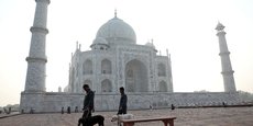 Le Taj-Mahal, situé à Agra dans le nord de l'Inde, est d'ordinaire le monument le plus visité du pays avec 7 millions de visiteurs annuels.