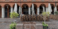 Les bars (et restaurants ?) de Toulouse (voire plus ?) devront fermer leurs portes dès 22 heures, à partir du 28 septembre.