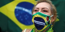 Le bilan total depuis le début de l'épidémie s'établit à 254.221 décès au Brésil