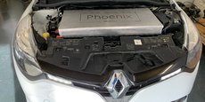 Phoenix Mobility développe des kits de conversion pour les moteurs thermiques dont la durabilité des cycles serait de 30 à 40% supérieure à une batterie classique.