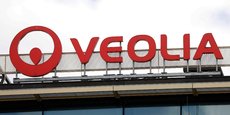 Il précise que cette reprise d'actifs représentera à terme pour Veolia un chiffre d'affaires annuel estimé à 230 millions d'euros.