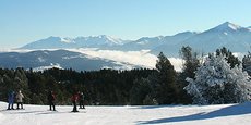 La station de ski Font-Romeu/Pyrénées 2000 assure avoir déjà amorcé un virage de la diversification, notamment en faisant en sorte que les installations mécaniques soient utilisées pour la randonnée, le cross-country ou les VTTistes.