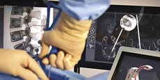 Elle veut devenir le robot Da Vinci de la chirurgie orthopédique, en fusionnant les technologies de la robotique chirurgicale et de l'imagerie : la medtech eCential Robotics (ex-Surgivisio), se prépare à changer d'échelle grâce à cette nouvelle levée inédite pour son secteur.