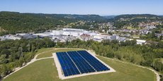 NewHeat va débuter la construction de la centrale solaire de Lactalis dans la Meuse d'ici à cet été, avec une mise en service prévue en mars 2022. (Photo d'illustration: exemple d'un site industriel équipé d'une centrale solaire thermique de newHeat : les Papeteries de Condat, en Dordogne, premier site de production de papier couché en France (450.000 t/an, qui fonctionne 24h/24 et 365j/an). Le combustible fossile effacé ici est le gaz: précisément 1.078 tonnes de CO2 /an.