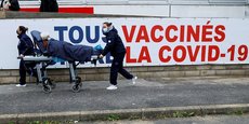 Les retards dans la vaccination risquent de miner la confiance et le moral des Européens.