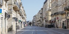 Le confinement du printemps dernier a amputé le volume des ventes immobilières en Gironde mais la dynamique des prix qui restent orientés à la hausse même si la tendance ralentit à Bordeaux.