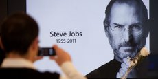 Près de 10 ans après sa mort, l’aura de Steve Jobs reste toujours présente au sein de l’empire Apple.