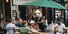 Pendant l'été, les cafés, restaurants, hôtels et discothèques sont restés loin de leur niveau d'avant-crise, avec une activité estivale en recul de 20% par rapport à l'été 2019, selon les organisation syndicales.