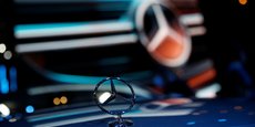 Avec l'arrivée de Mercedes-Benz, ACC accélère son développement et fait passer son objectif de capacités industrielles à 120 GWh contre 48 précédemment.