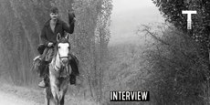 Le philosophe et essayiste Gaspard Koenig a voyagé de Bordeaux à Rome, à dos de cheval. Une expérience qu'il relate dans Notre vagabonde liberté: À cheval sur les traces de Montaigne (Editions de L'Observatoire, septembre 2020)