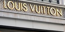 Au studio photo de Louis Vuitton, trois salariés seulement et une