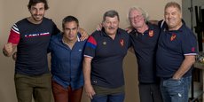Julien Tourtoulou (à gauche) et son équipe se préparent pour la Coupe du monde de rugby 2023.