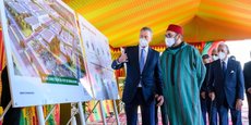 Le 27 janvier 2022, le Roi Mohammed VI préside à Benslimane (région de Casablanca) la pose de la première pierre d'une usine de fabrication de vaccins, la plus importante à l'échelle du continent africain.
