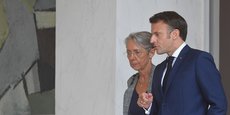Emmanuel Macron et Elisabeth Borne à la sortie du conseil des ministres lundi 23 mai.