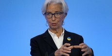 L'horizon économique « s'assombrit » en zone euro, prévient Christine Lagarde