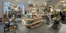Situé sur le créneau de la consommation éthique et responsable, Altermundi a ouvert une boutique sur 200 m2 en plein centre-ville de Bordeaux.