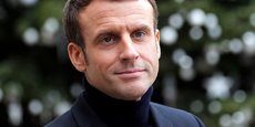 Emmanuel Macron s'est affiché en col roulé le 3 octobre dernier dans une vidéo, tout comme son ministre de l'Economie Bruno Le Maire.