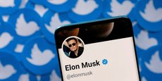Elon Musk compterait intégrerTwitter dans une sorte d'appli unique et géante, un peu comme le fait le chinois WeChat qui offre des services d'achats, de réseaux sociaux, de discussions ou encore de finance.