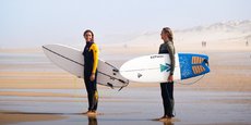 Tant par son poids économique et que symbolique, le surf est un marqueur du littoral néo-aquitain.