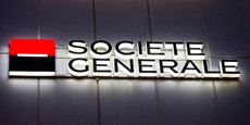 Photo d'archives du logo de Société Générale sur un immeuble à Zurich