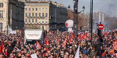 À Bordeaux, la police dénombre 16.500 manifestants contre la réforme des retraites ce mardi 31 janvier, contre 16.000 lors de la première journée de mobilisation le 19 janvier. Les syndicats comptent 75.000 participants contre 60.000 le 19 janvier.