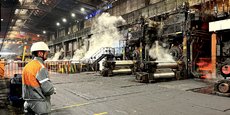 Pour décarboner son activité, ArcelorMittal prévoit d'électrifier ses hauts fourneaux de Dunkerque (Nord) et Fos-sur-Mer (Bouches-du-Rhône).