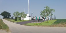 Situé à Buléon en Morbihan et jouxtant un parc éolien, l'usine de production Lhyfe Bretagne ouvrira au second semestre 2023 avec l'objectif de fournir jusqu'à 2 tonnes d'hydrogène vert par jour, soit l'équivalent de 5 MW.