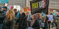 Manifestation en février 2023 à Londres exigeant l’augmentation des salaires dans le secteur de l’éducation.