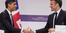 Le président français Emmanuel Macron et le Premier ministre britannique Rishi Sunak se rencontrent ce vendredi 10 mars à Paris lors d'un sommet visant à rétablir les relations après les tensions post-Brexit, à améliorer les liens militaires et commerciaux et à renforcer les efforts contre les traversées de migrants par la Manche.