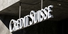 La banque Credit Suisse a été rachetée par UBS, sous la pression des autorités suisses, pour 3 milliards de francs.