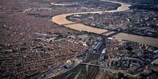 Vue aérienne de Bordeaux Euratlantique et de la métropole bordelaise