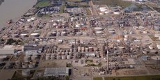 Vue de la raffinerie Exxon Mobil de Gravenchon en Seine-Maritime dont l'emprise foncière pourrait être utilement rationalisée, selon la présidente de l'agglomération Caux Seine.